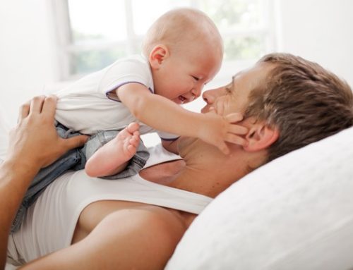 Одинокие мужчины хотят знать: как работает суррогатное материнство?