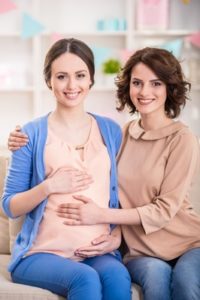 5 Reasons to Become A Surrogate in 2018