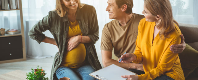 Erstellen eines Leihmutterschafts-Geburtsplans, der für alle funktioniert